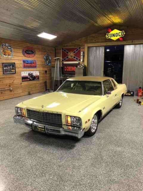 Plymouth Gran Fury 1977 image number 22