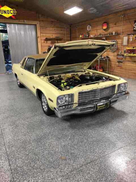 Plymouth Gran Fury 1977 image number 5