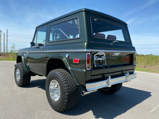 Ford Bronco 1974 image number 10