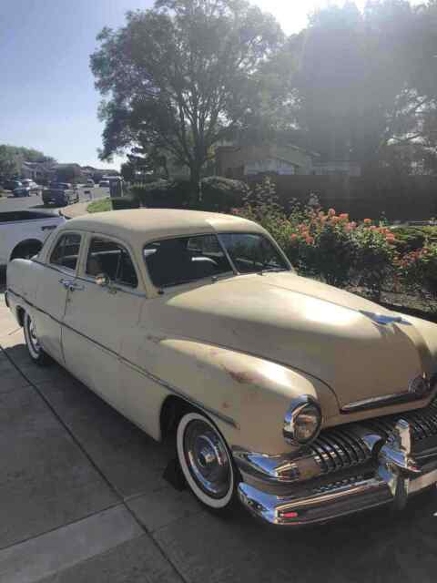 Mercury Monterey 1951 image number 21