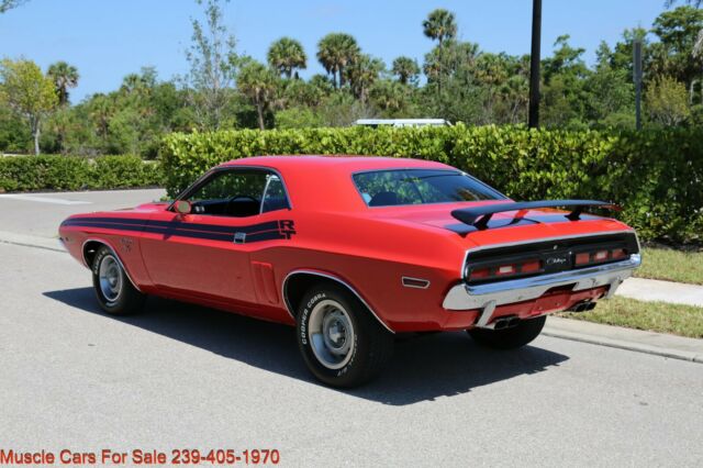 Dodge Challenger 1971 image number 28