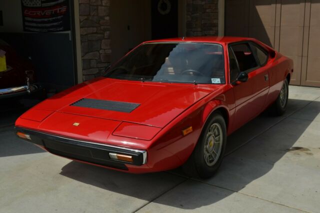 Ferrari Dino 308GT4 1976 image number 2