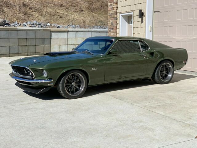 Ford Mustang 1969 image number 2