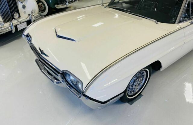 Ford Thunderbird 1963 image number 13