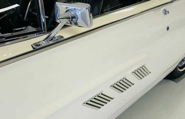 Ford Thunderbird 1963 image number 39