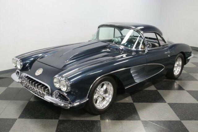 Chevrolet Corvette 1959 image number 22