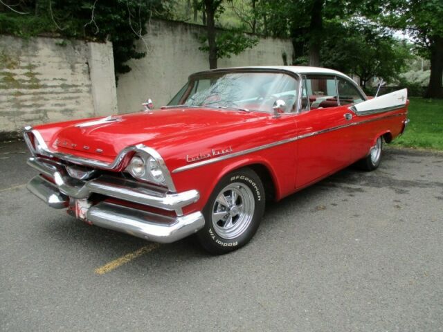 Dodge Coronet 1957 image number 0