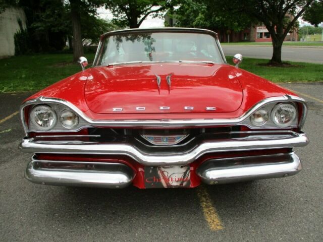 Dodge Coronet 1957 image number 2