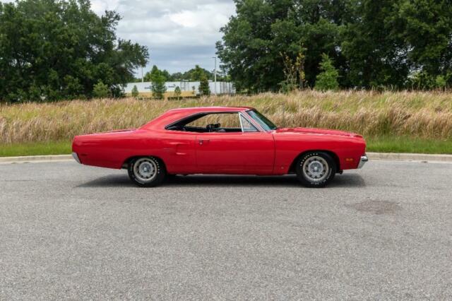 Plymouth Road Runner 1970 image number 29