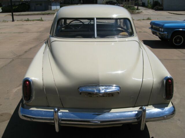 Studebaker Champion 1950 image number 28