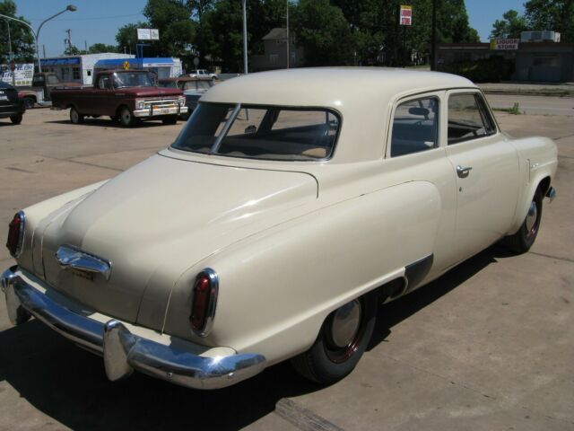 Studebaker Champion 1950 image number 29