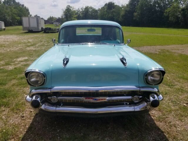 Chevrolet Bel Air/150/210 1957 image number 1