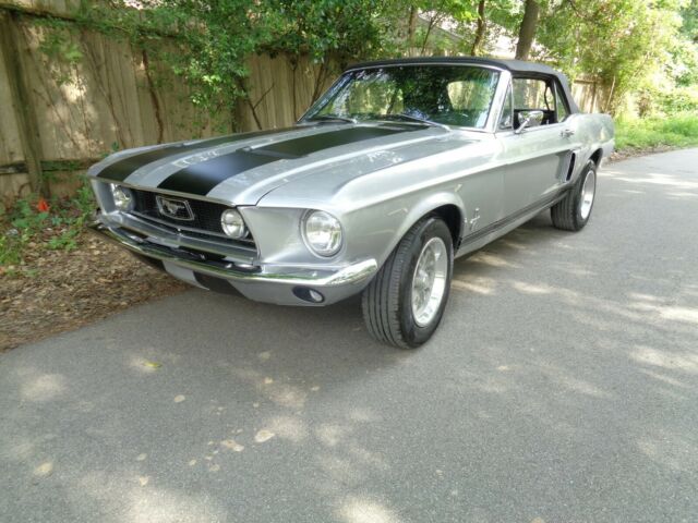 Ford Mustang 1967 image number 1