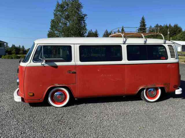 Volkswagen Vanagon 1976 image number 3