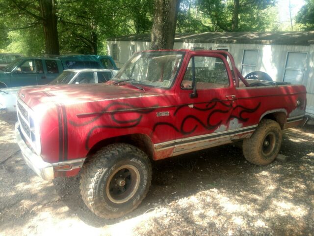 Plymouth Trail Duster 5.9 1979 image number 5