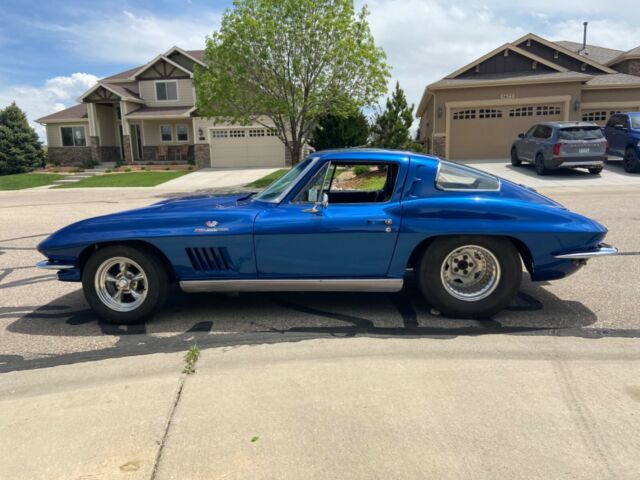 Chevrolet Corvette 1963 image number 43