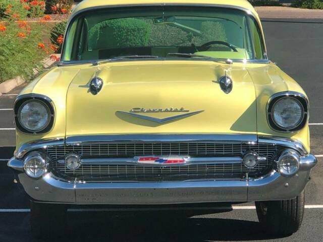 Chevrolet Bel Air/150/210 1957 image number 29