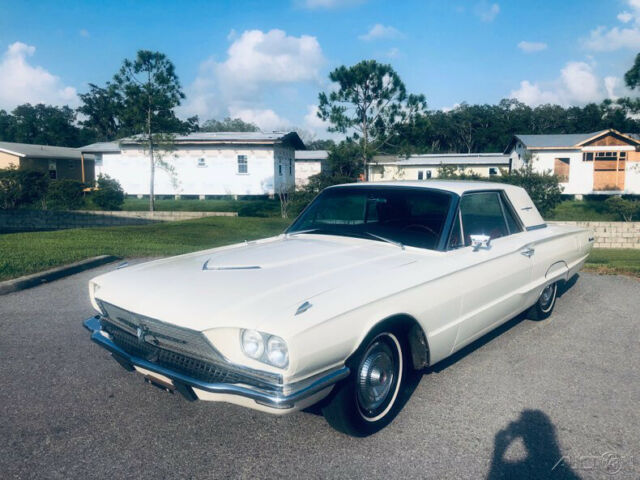 Ford Thunderbird 1966 image number 32