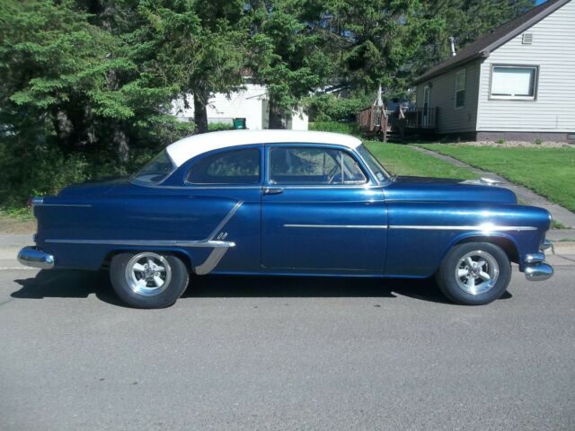 Oldsmobile Rocket Eighty-Eight 1953 image number 16