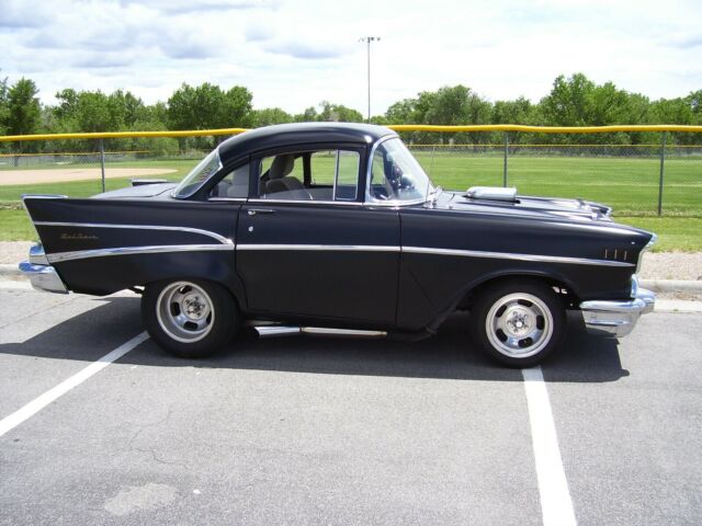 Chevrolet Bel Air/150/210 1957 image number 0