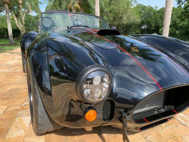 Shelby Cobra 1965 image number 25