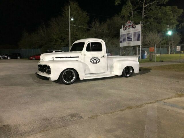 Ford F-100 1952 image number 16