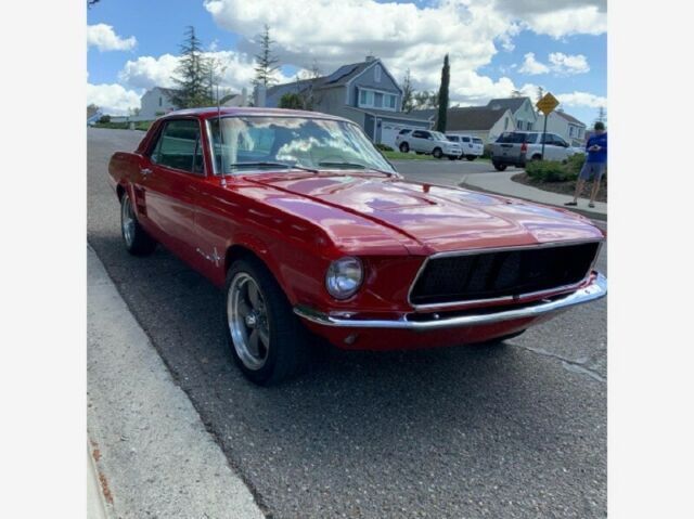 Ford Mustang 1967 image number 0