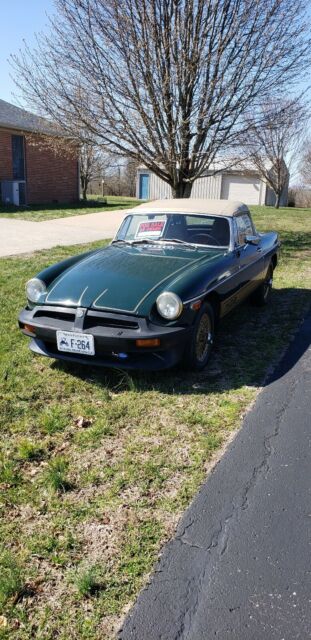 MG MGB 1976 image number 0