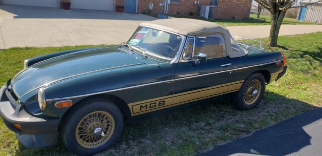 MG MGB 1976 image number 1