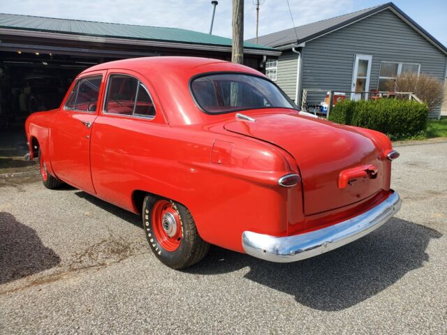 Ford Coupe 1950 image number 2