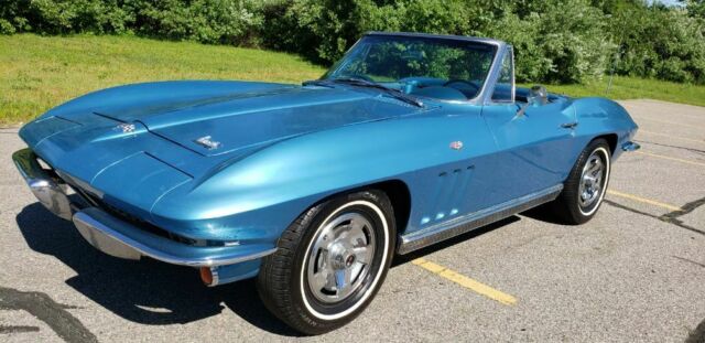 Chevrolet Corvette 1966 image number 19