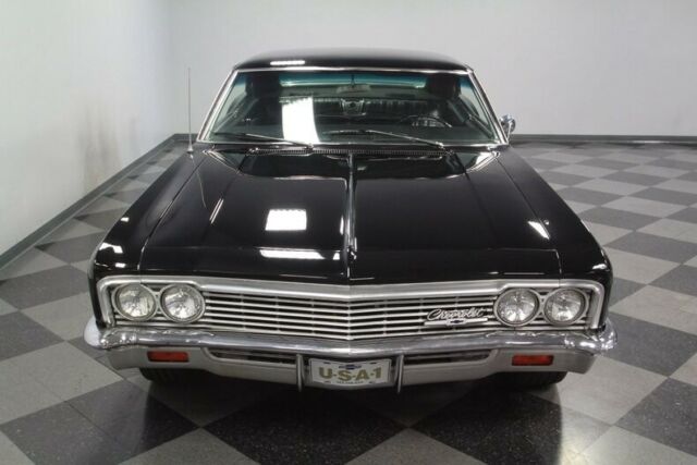 Chevrolet Impala 1966 image number 45