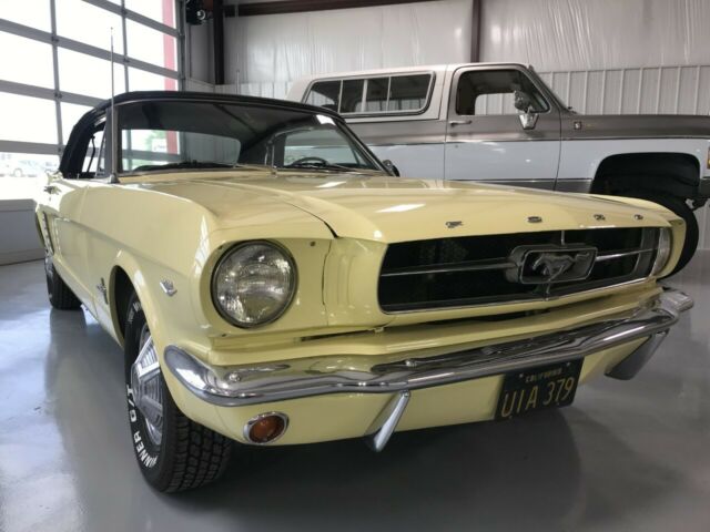 Ford Mustang 1965 image number 28