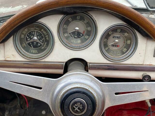 Alfa Romeo Spider 1961 image number 32