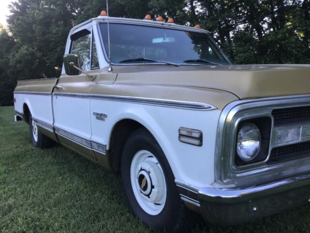 Chevrolet C-10 1970 image number 14