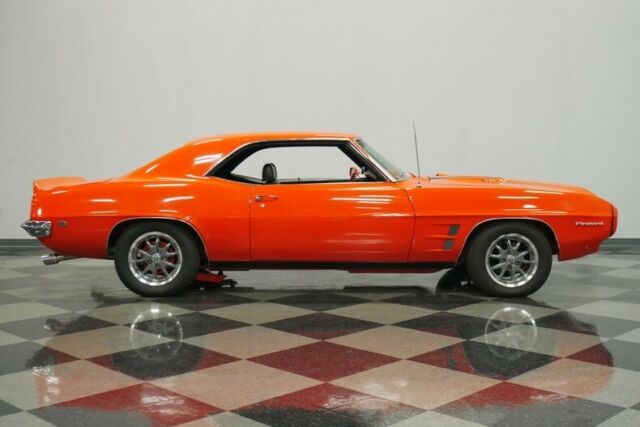 Pontiac Firebird 1969 image number 15