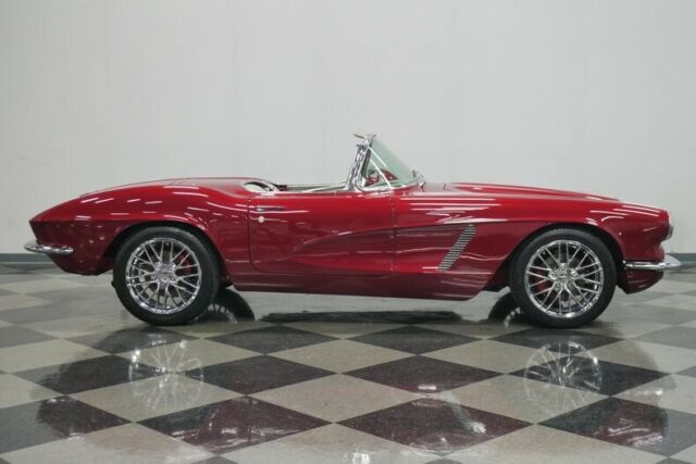 Chevrolet Corvette 1962 image number 15