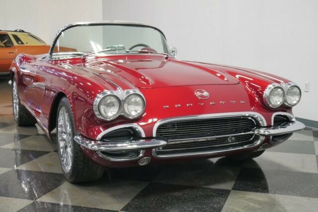 Chevrolet Corvette 1962 image number 18