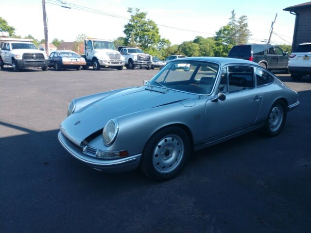 Porsche 912 1967 image number 23