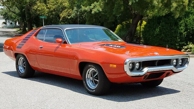 Plymouth Road Runner 1972 image number 14