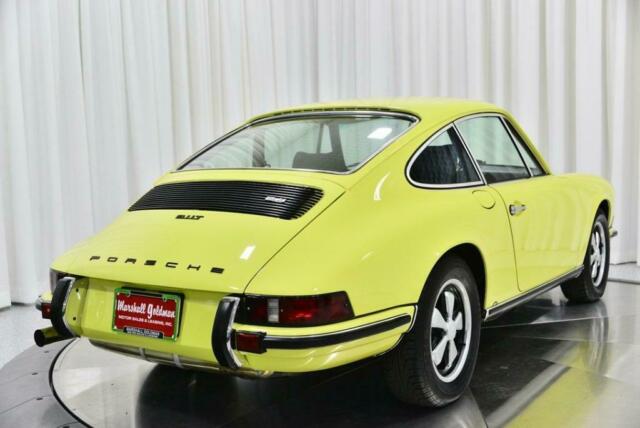 Porsche 911 1972 image number 13