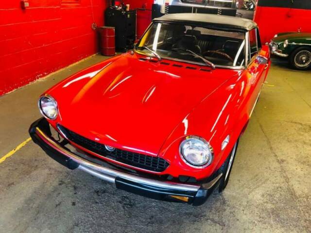 Fiat 124 Spider 1976 image number 24