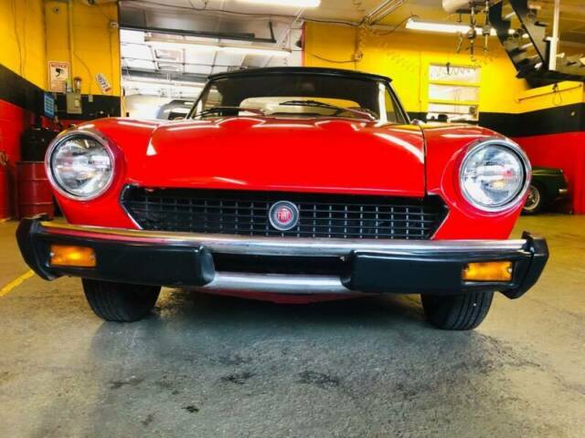 Fiat 124 Spider 1976 image number 30