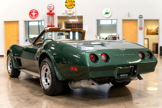 Chevrolet Corvette 1974 image number 30