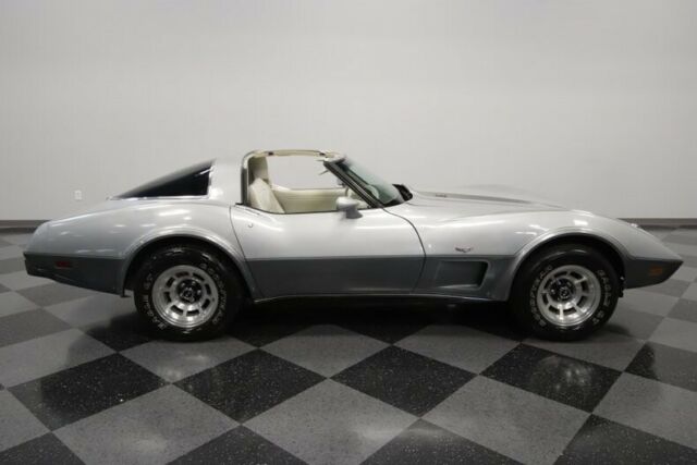 Chevrolet Corvette 1978 image number 15