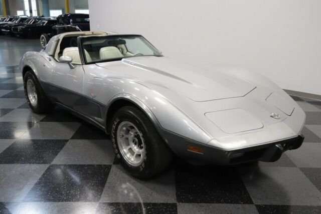 Chevrolet Corvette 1978 image number 17