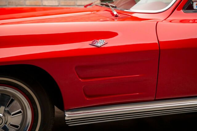 Chevrolet Corvette 1964 image number 31