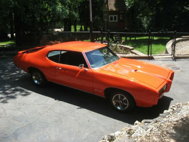 Pontiac GTO 1969 image number 0