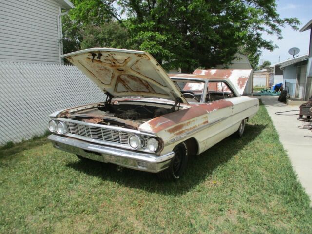 Ford Galaxie 1964 image number 24