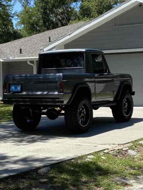 Ford Bronco 1969 image number 1